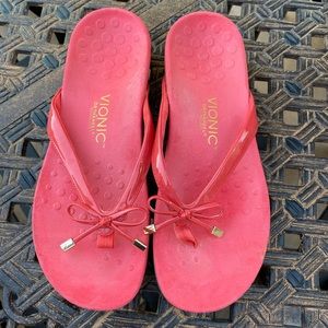 Vionic Bella II Red Toe Post Sandal Orthotic Arch Support sz 10